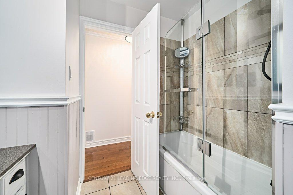 Photo 31 of 25 Eileen Drive, Barrie, Allandale Heights — HOMEH