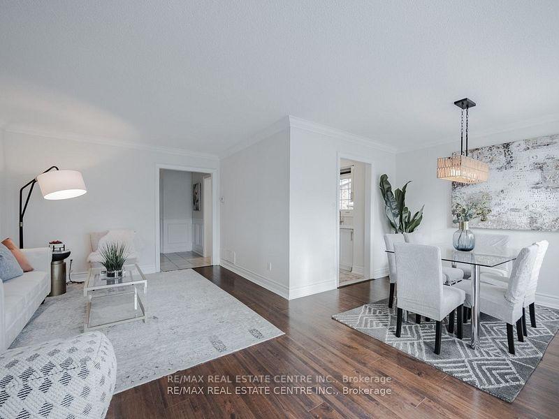 Photo 13 of 28 Huntley Court, Brampton, Heart Lake West — HOMEH