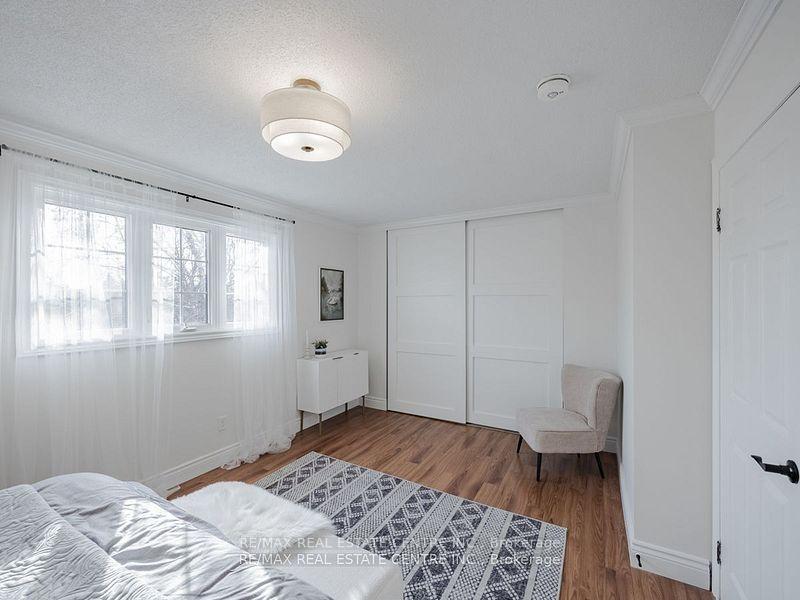 Photo 18 of 28 Huntley Court, Brampton, Heart Lake West — HOMEH