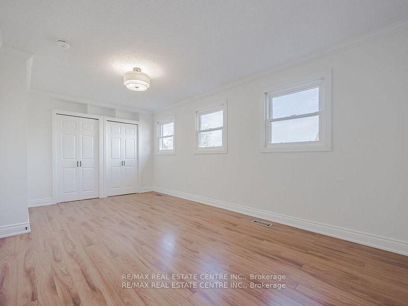 Photo 20 of 28 Huntley Court, Brampton, Heart Lake West — HOMEH