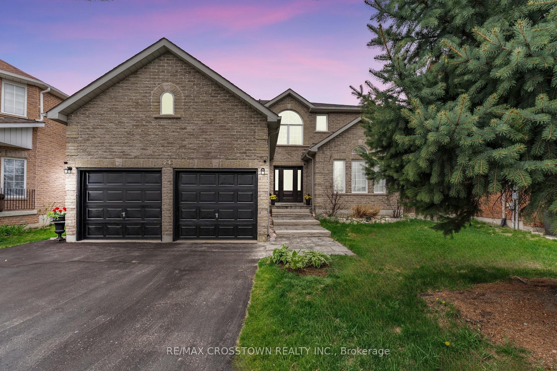 Photo 1 of 24 Windsor Crescent, Barrie, Innis-Shore — HOMEH