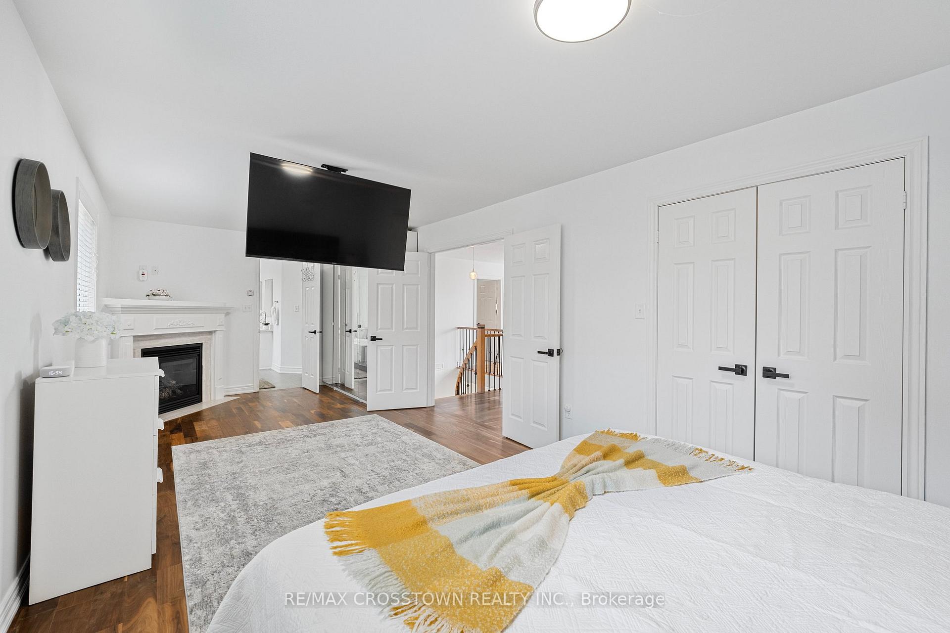 Photo 27 of 24 Windsor Crescent, Barrie, Innis-Shore — HOMEH
