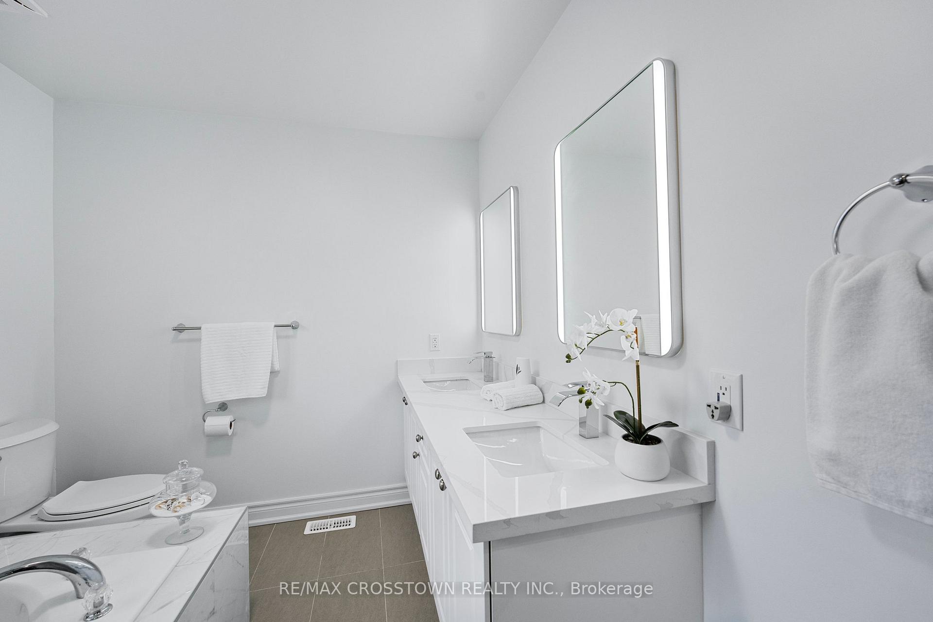 Photo 30 of 24 Windsor Crescent, Barrie, Innis-Shore — HOMEH
