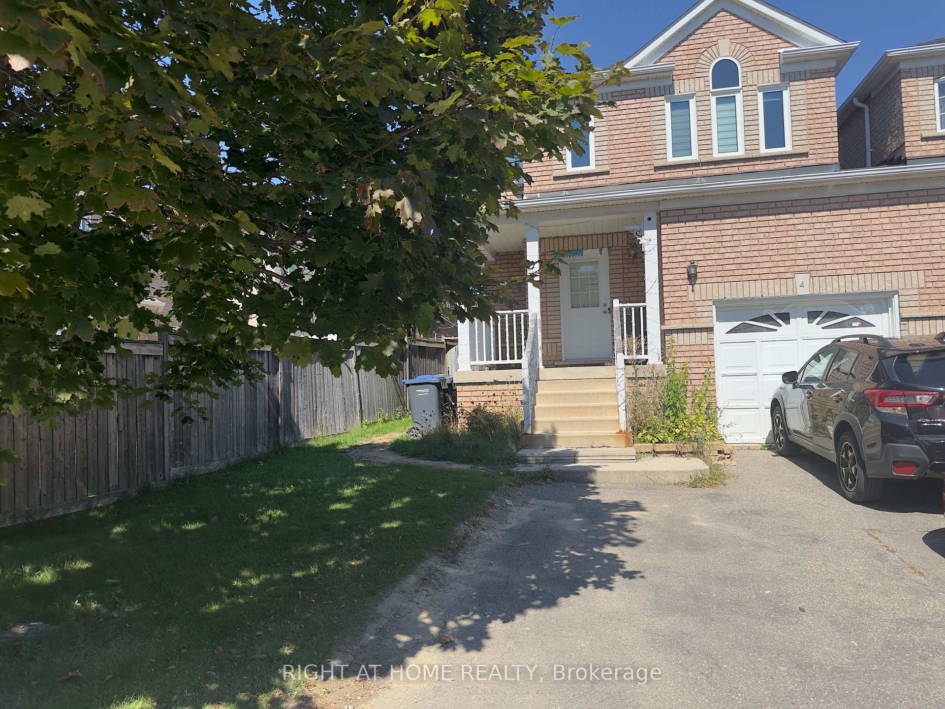Photo 1 of 4 Stable Gate, Brampton, Northwest Sandalwood Parkway — HOMEH