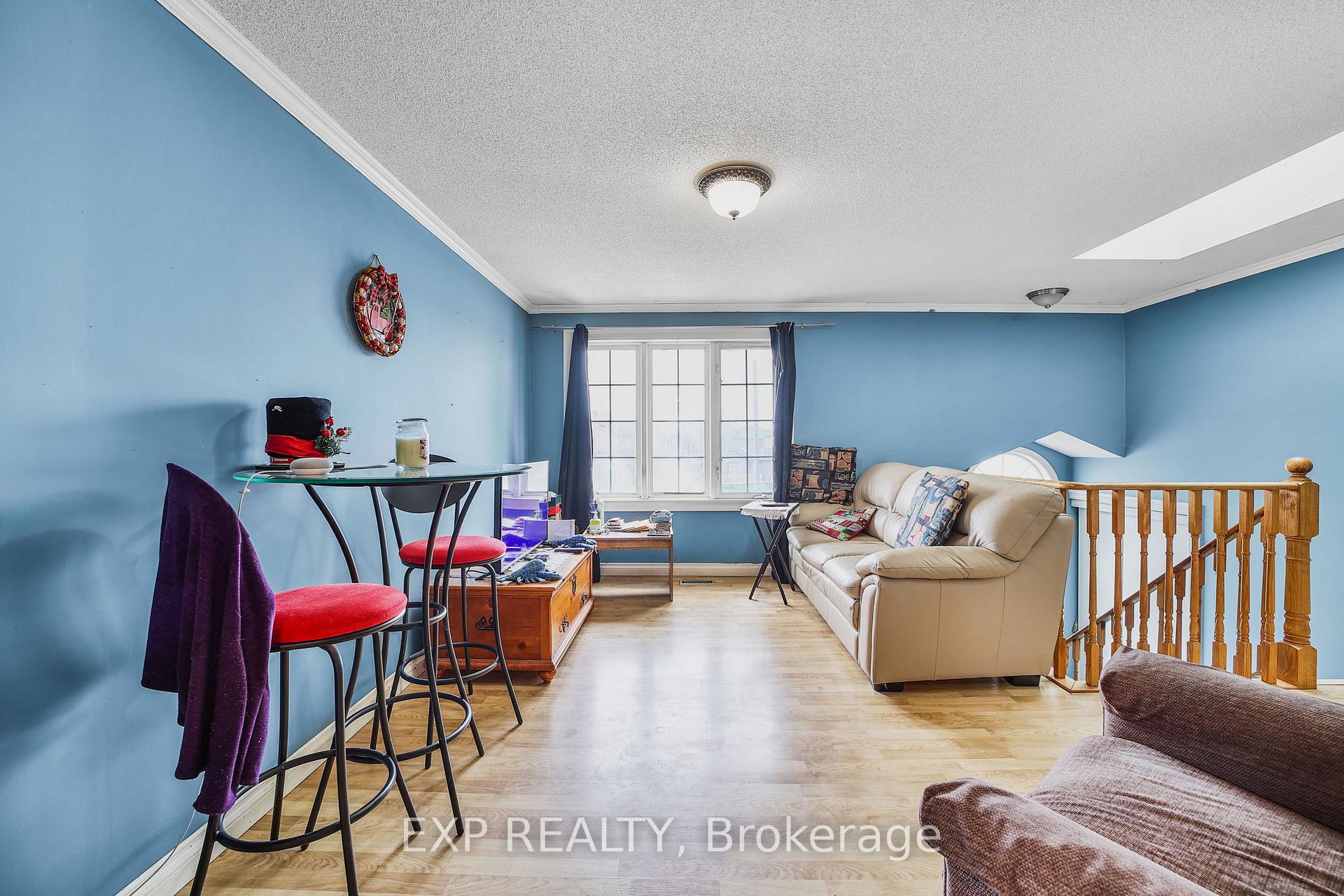 Photo 5 of 60 Ambler Way, Barrie, Georgian Drive — HOMEH