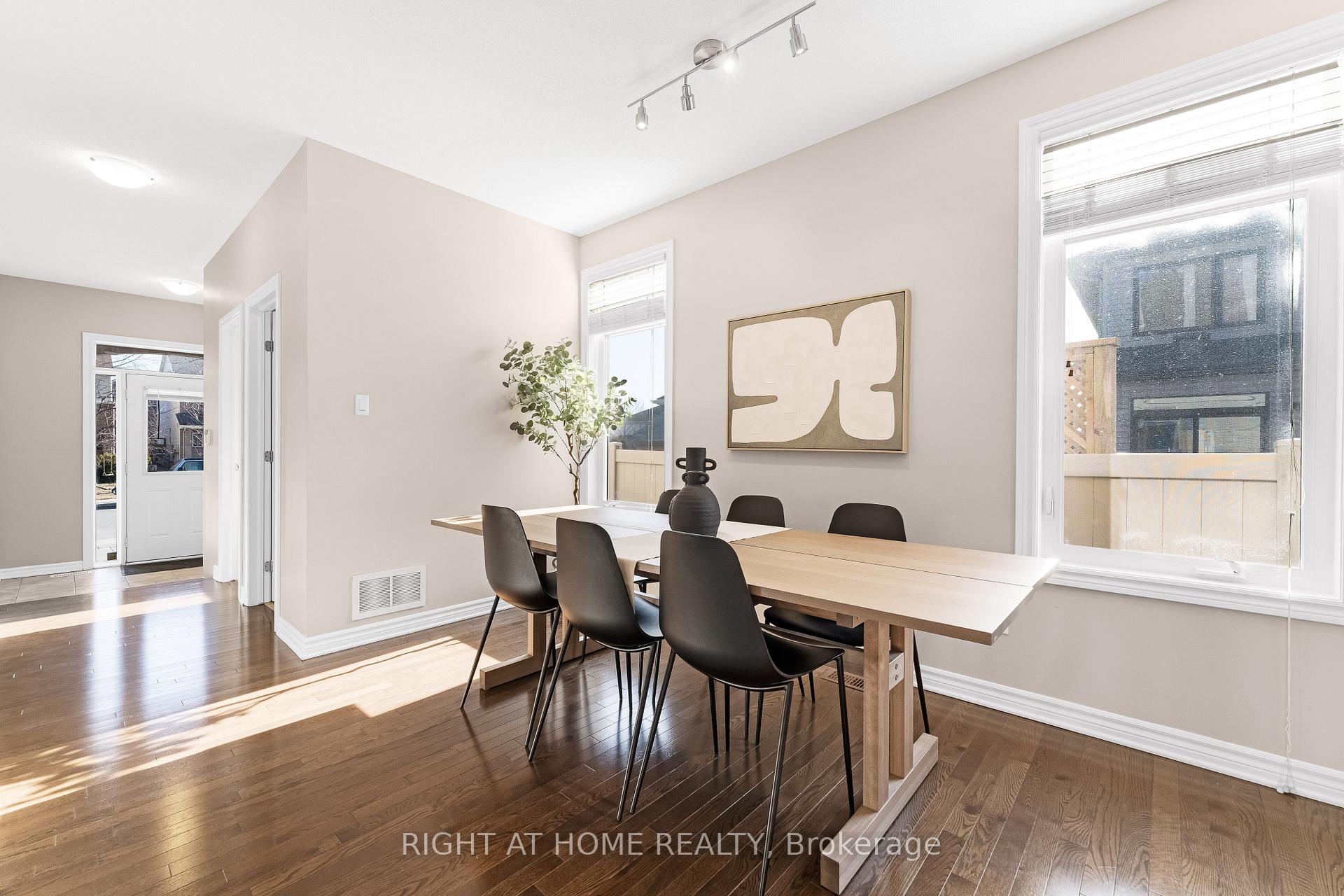 Photo 9 of 237 Claridge Drive, Ottawa, Barrhaven - Longfields — HOMEH