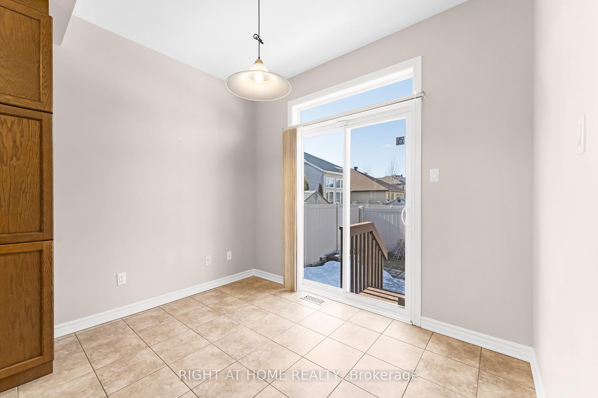 Photo 24 of 237 Claridge Drive, Ottawa, Barrhaven - Longfields — HOMEH