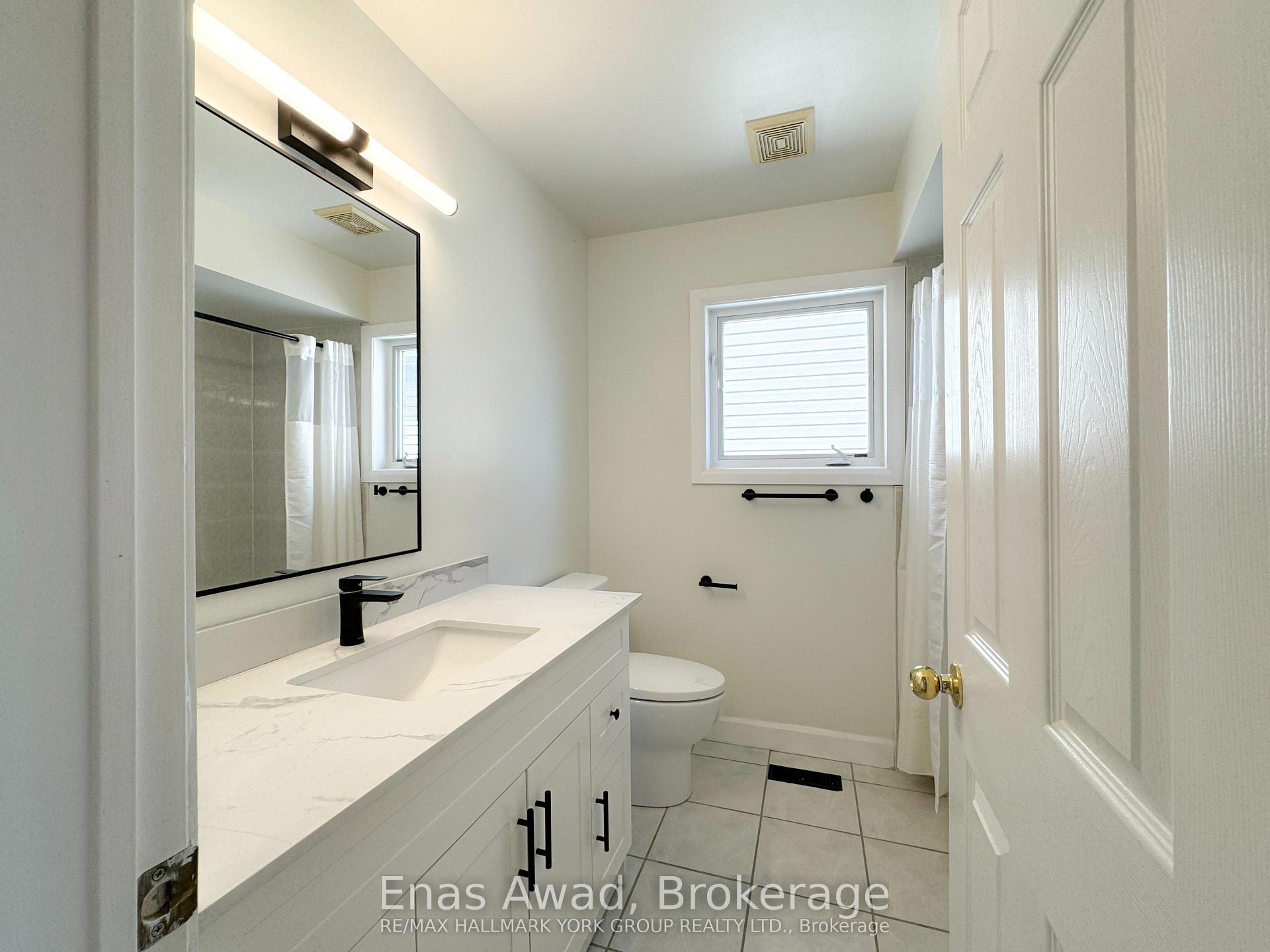 Photo 21 of 11 Kirkvalley Crescent, Aurora, Bayview Wellington — HOMEH