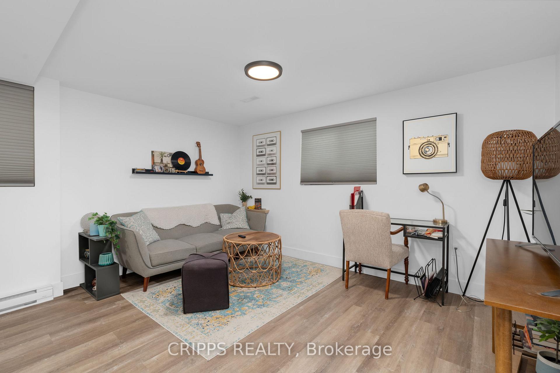 Photo 15 of 332 Browning Trail, Barrie, Letitia Heights — HOMEH