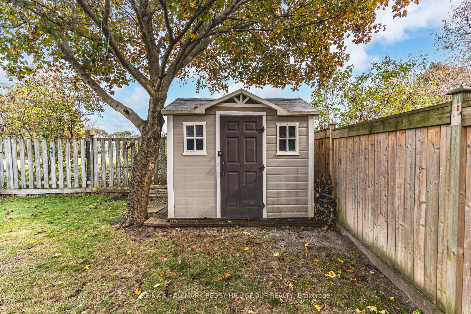 Photo 16 of 31 Little Avenue, Barrie, Allandale Heights — HOMEH