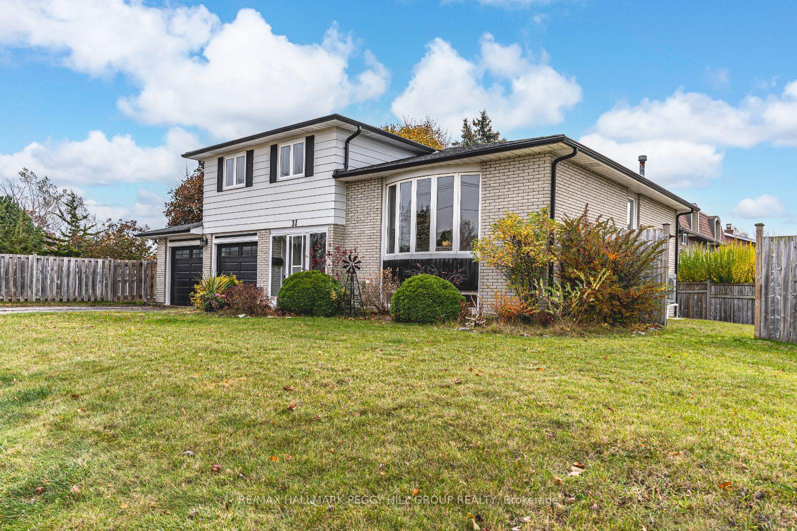 Photo 19 of 31 Little Avenue, Barrie, Allandale Heights — HOMEH