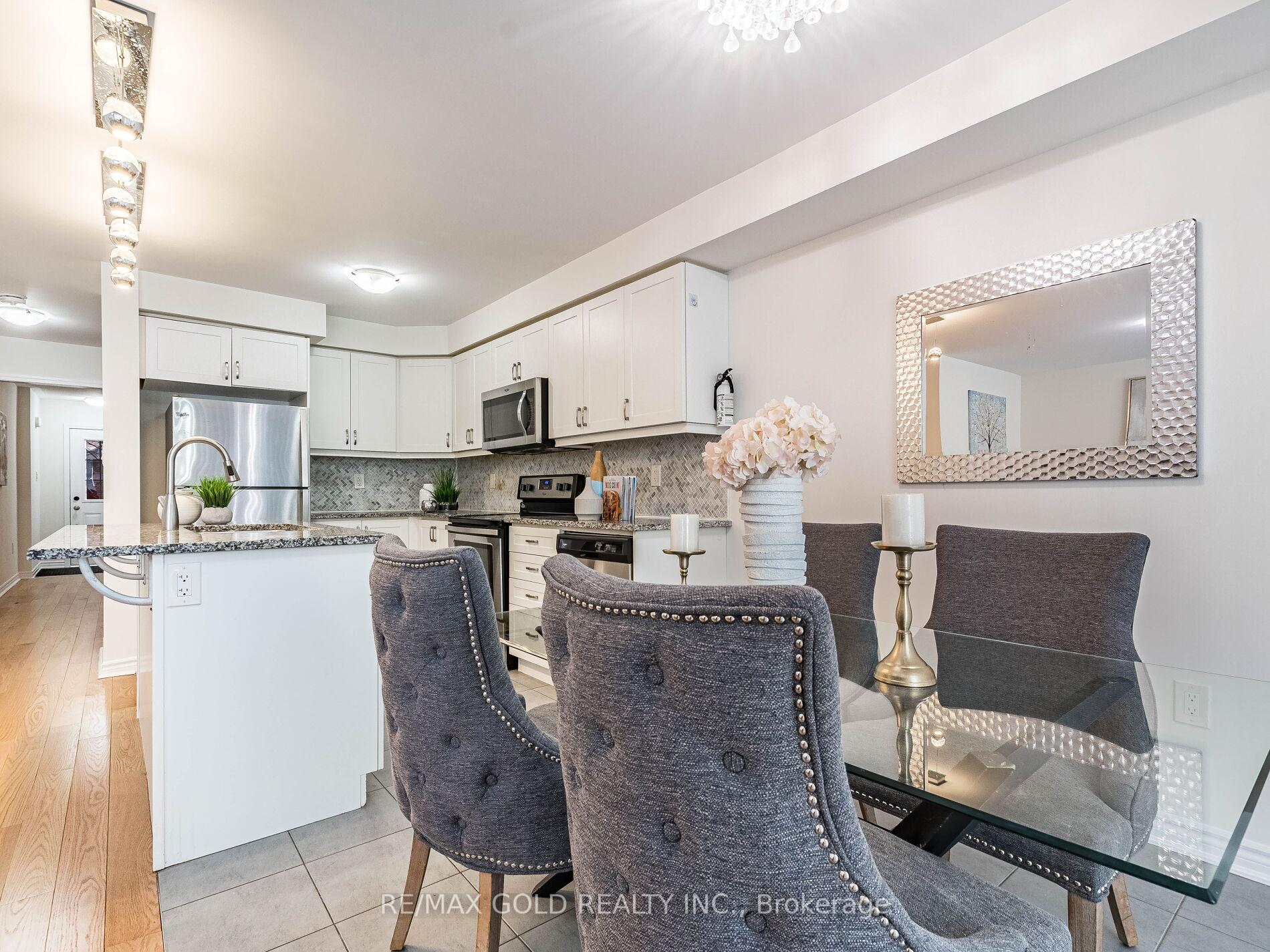 Photo 12 of 86 Donlamont Circle, Brampton, Northwest Brampton — HOMEH