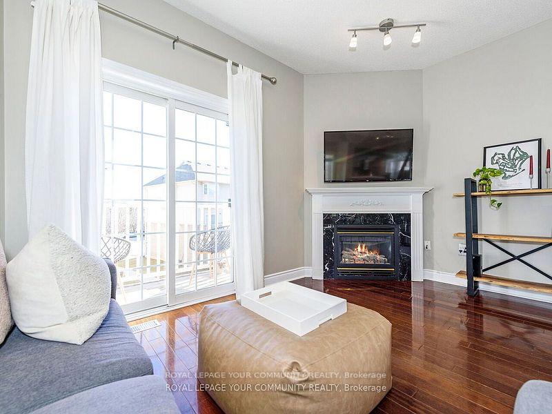 Photo 18 of Unit 9, 5080 Fairview Street, Burlington, Appleby — HOMEH