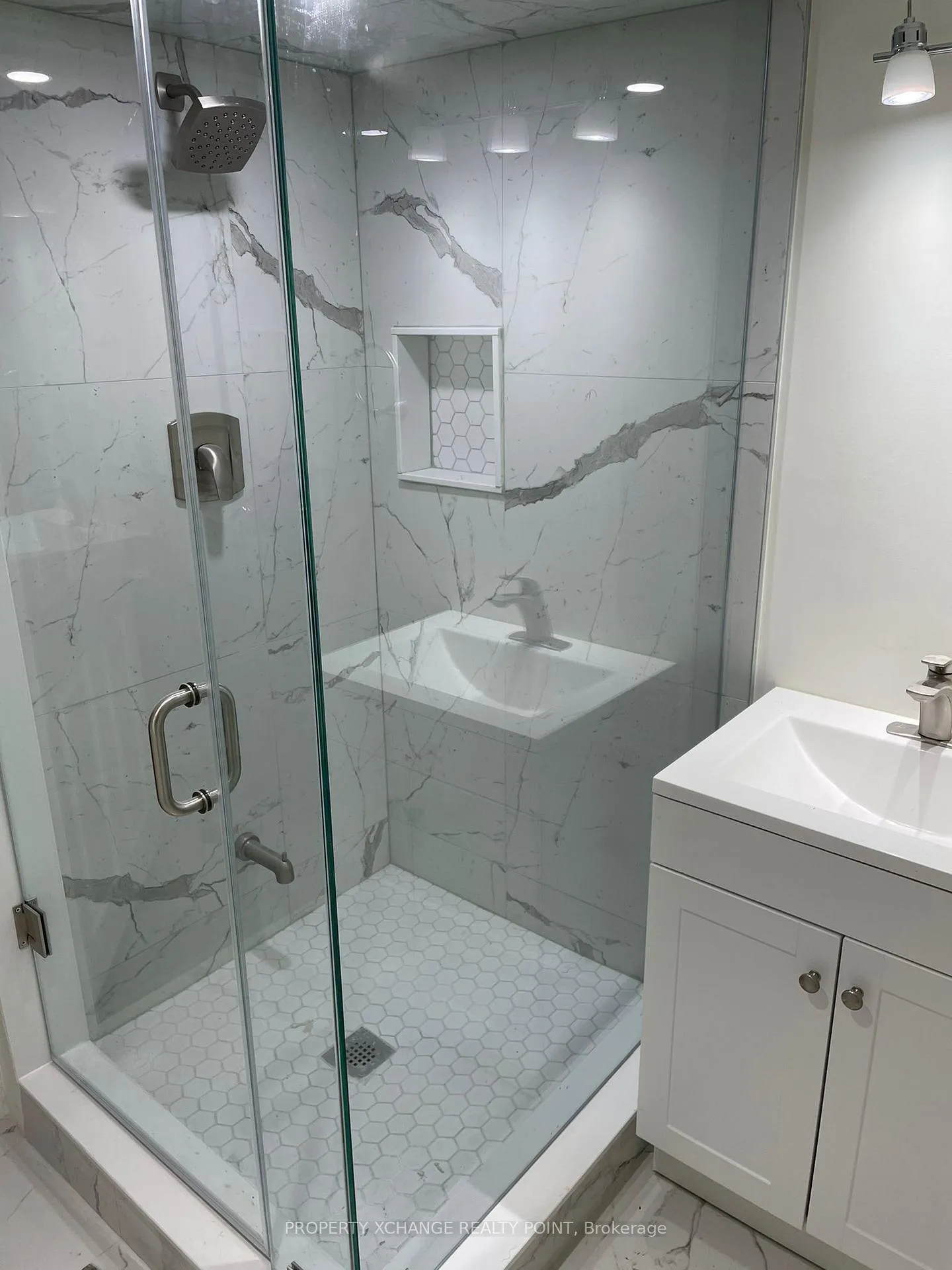 Photo 1 of 62 Esker Drive, Brampton, Heart Lake East — HOMEH