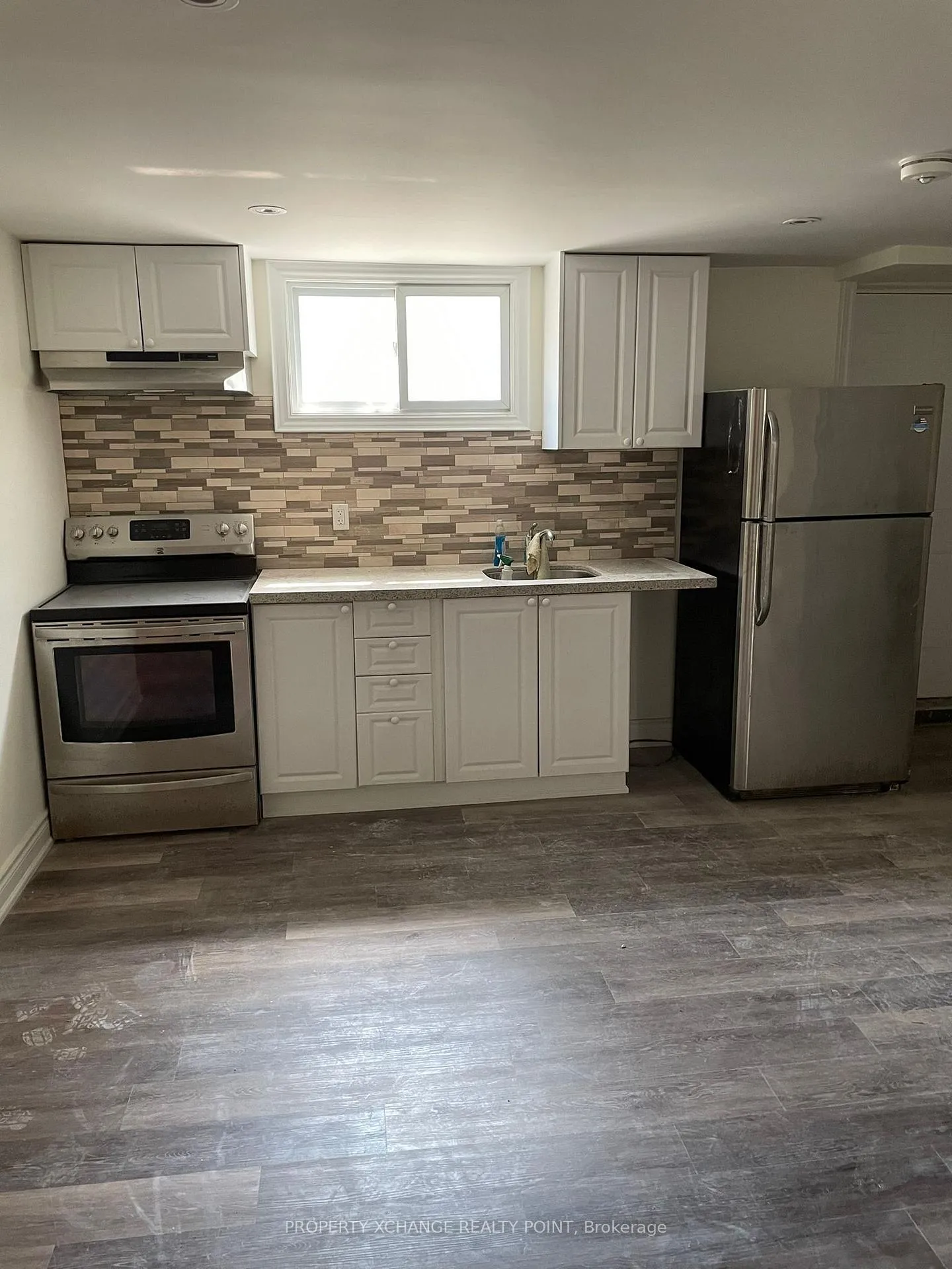 Photo 2 of 62 Esker Drive, Brampton, Heart Lake East — HOMEH