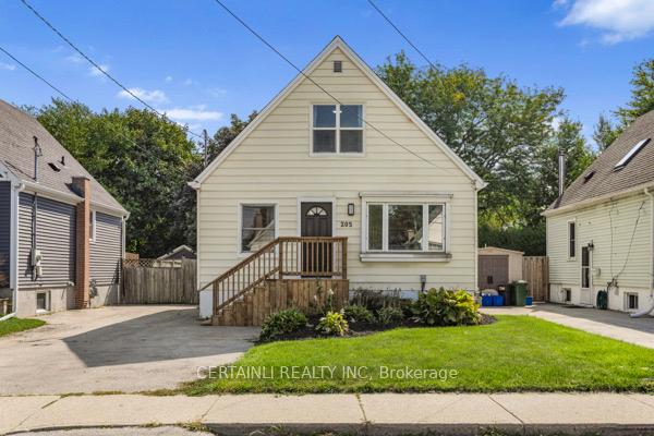 Photo 2 of 205 East 26th Street, Hamilton, Eastmount — HOMEH