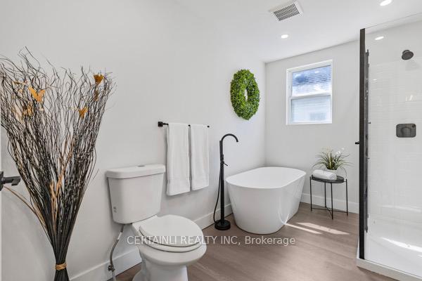 Photo 15 of 205 East 26th Street, Hamilton, Eastmount — HOMEH
