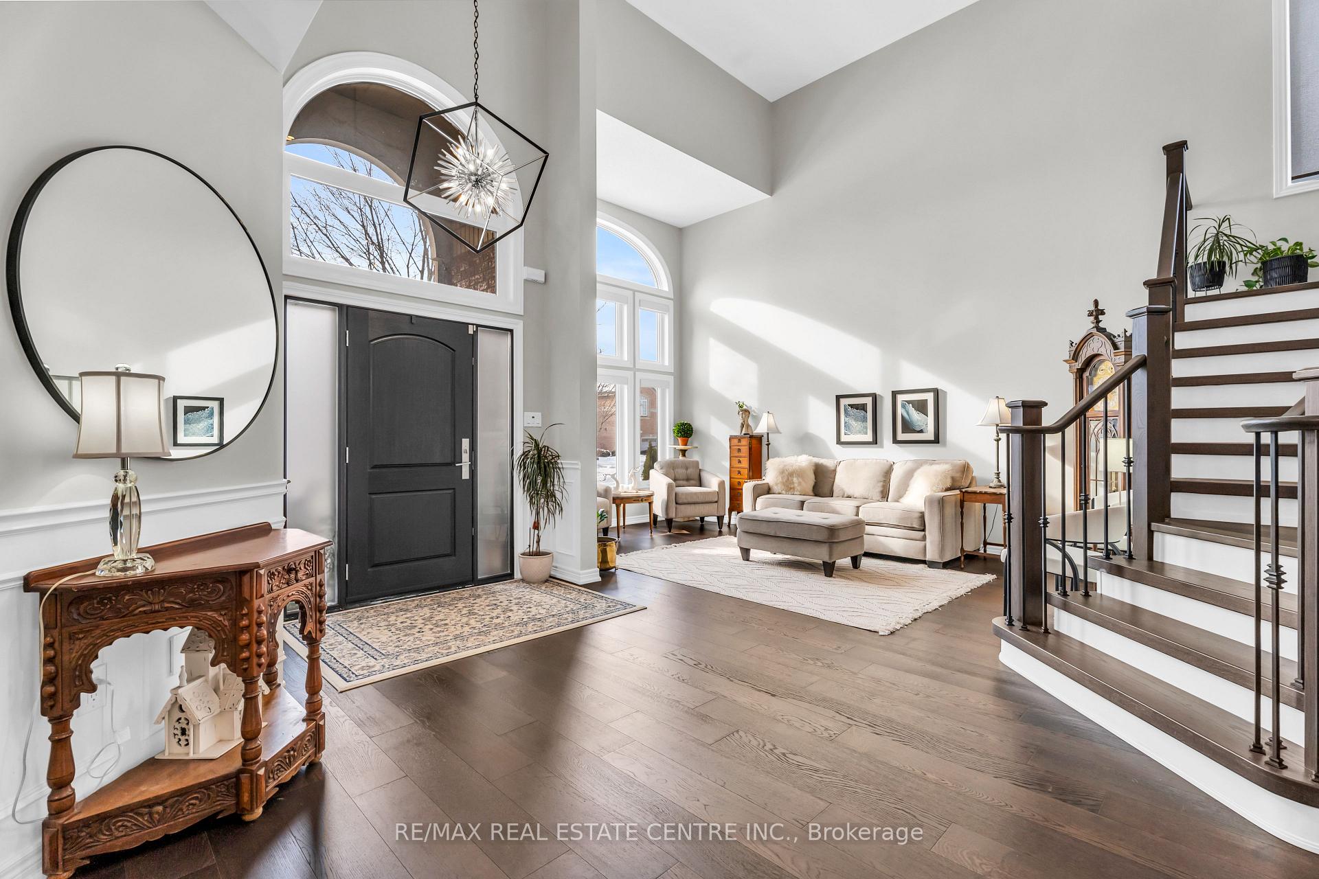 Photo 10 of 4397 Latimer Crescent, Burlington, Rose — HOMEH