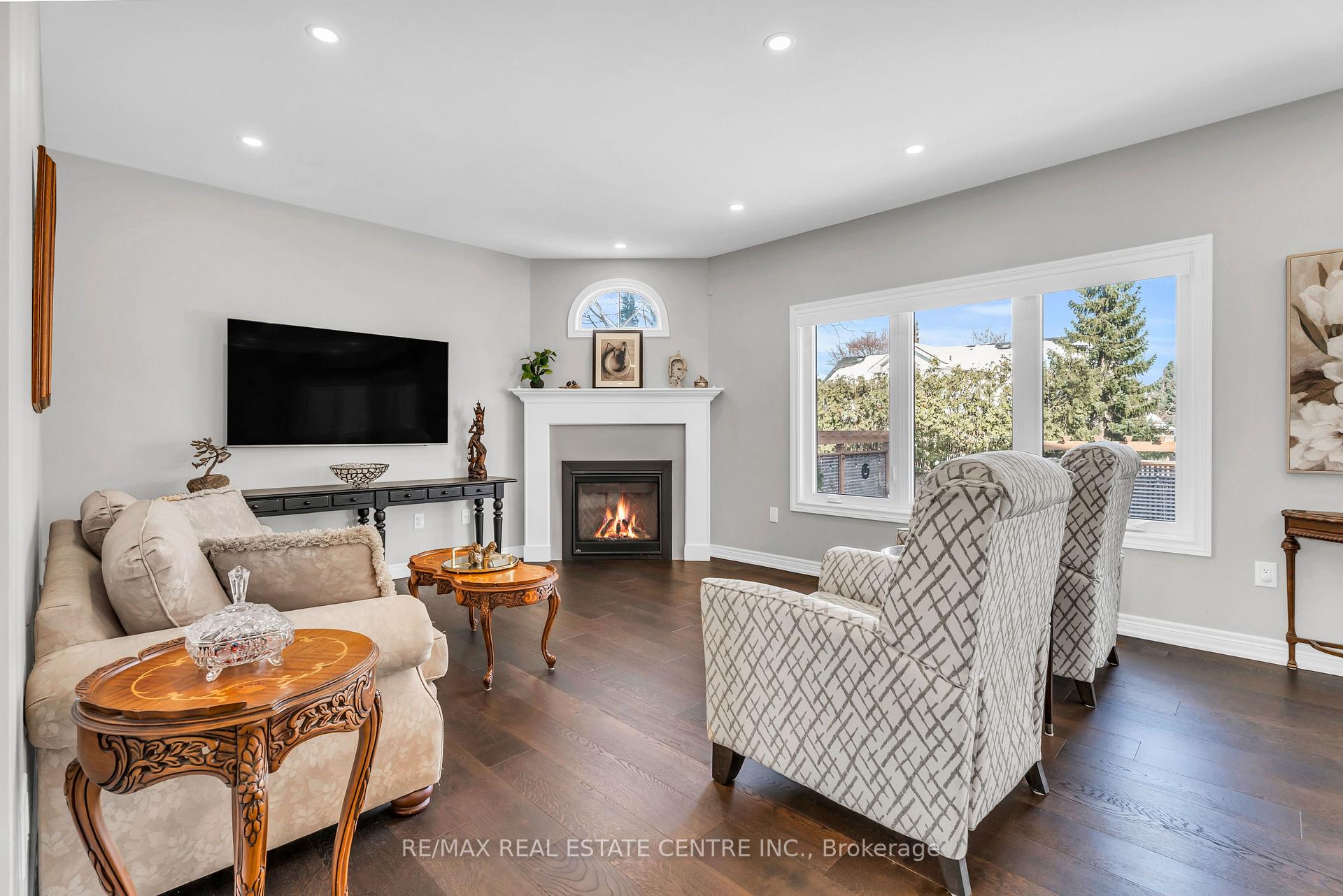 Photo 29 of 4397 Latimer Crescent, Burlington, Rose — HOMEH