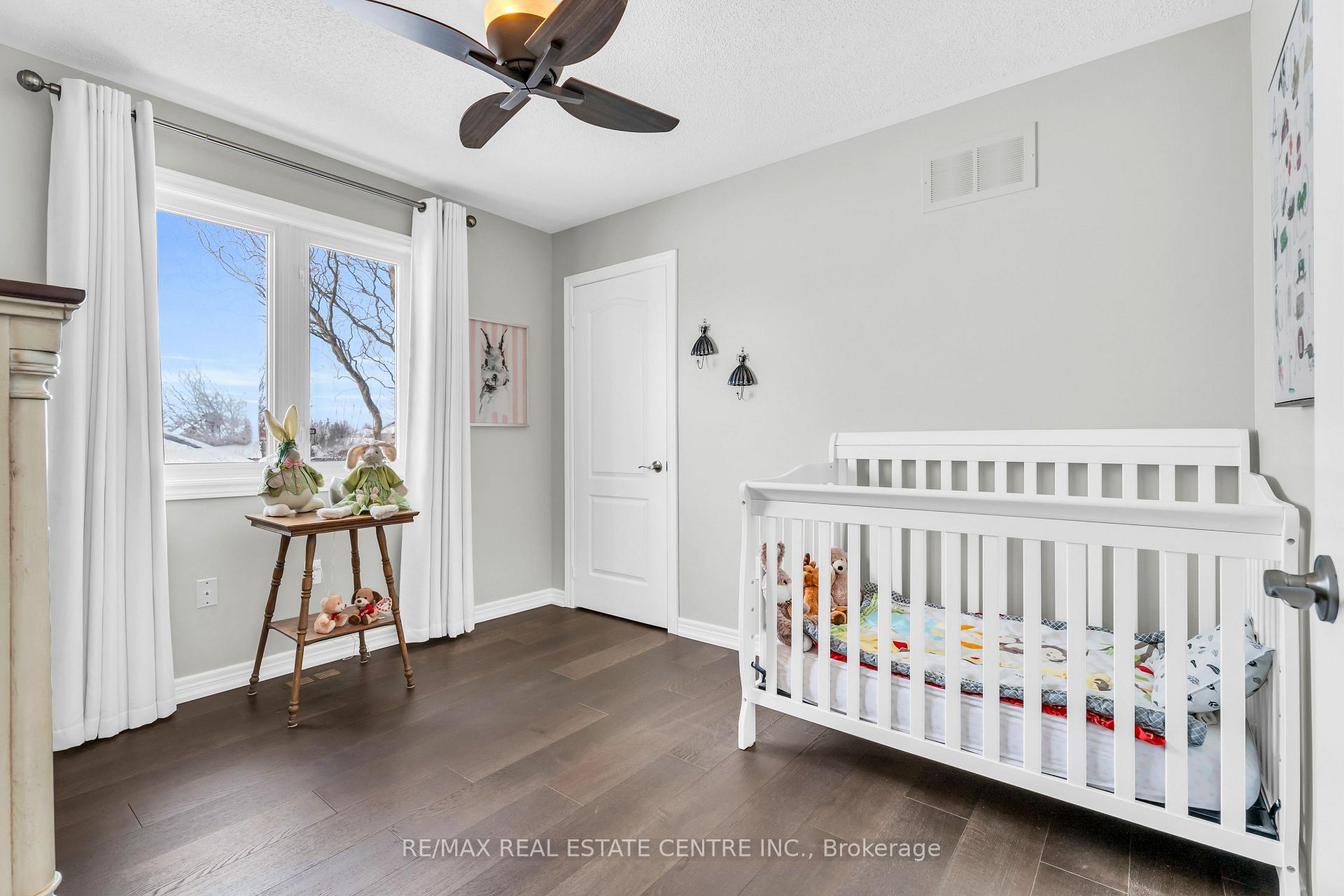 Photo 37 of 4397 Latimer Crescent, Burlington, Rose — HOMEH