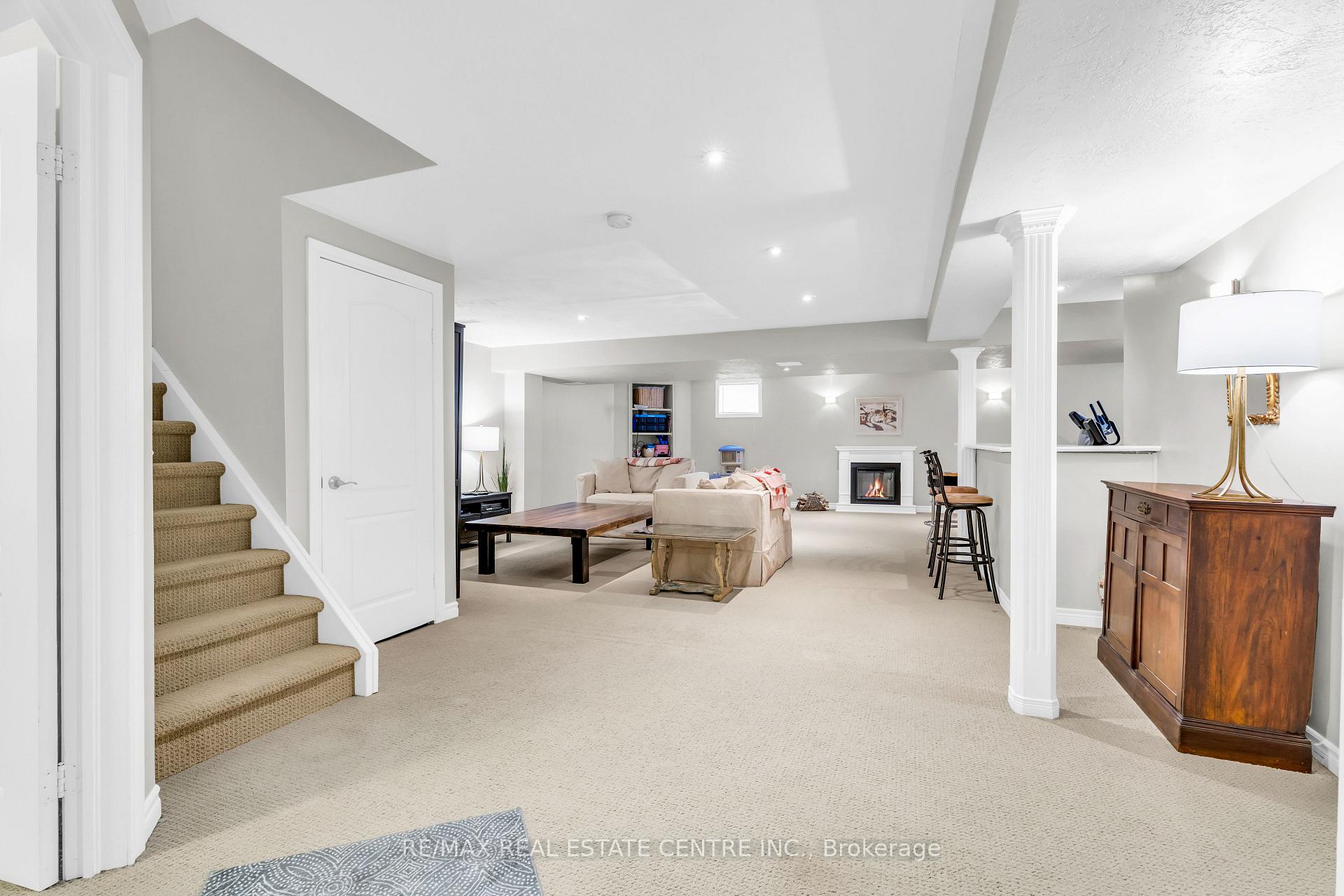 Photo 43 of 4397 Latimer Crescent, Burlington, Rose — HOMEH