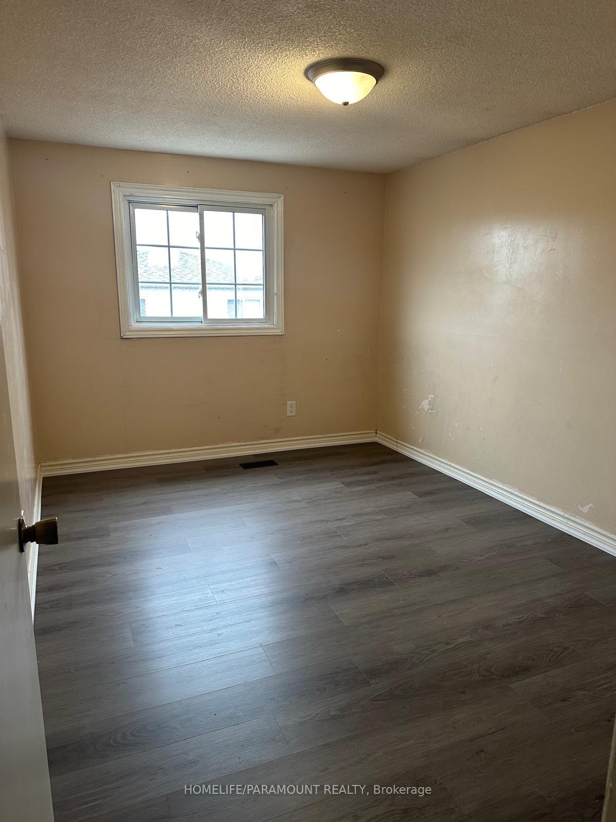 Photo 12 of Unit Front unit, 151 Morton Way, Brampton, Fletcher's West — HOMEH