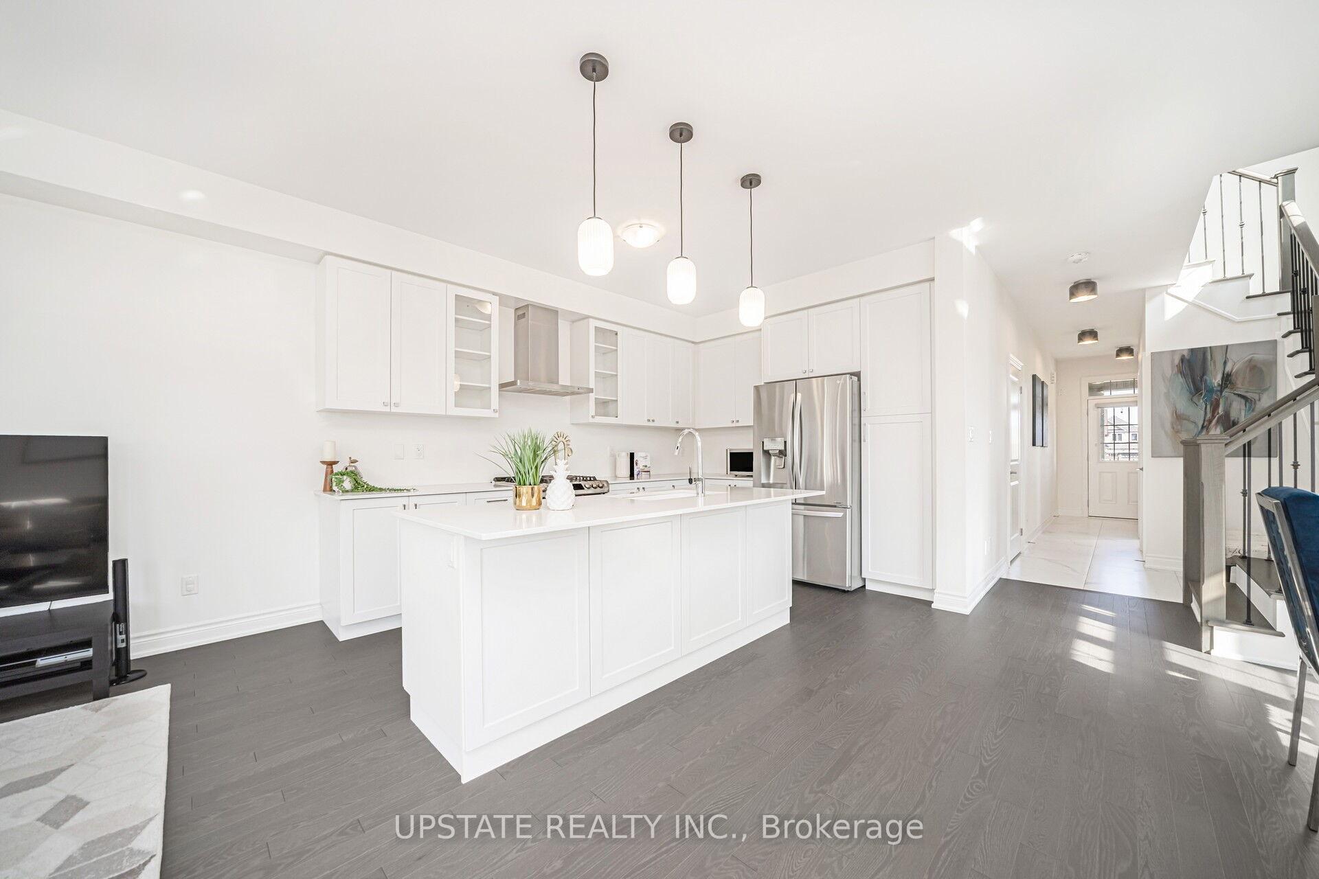 Photo 9 of 64 Hubbell Road, Brampton, Bram West — HOMEH
