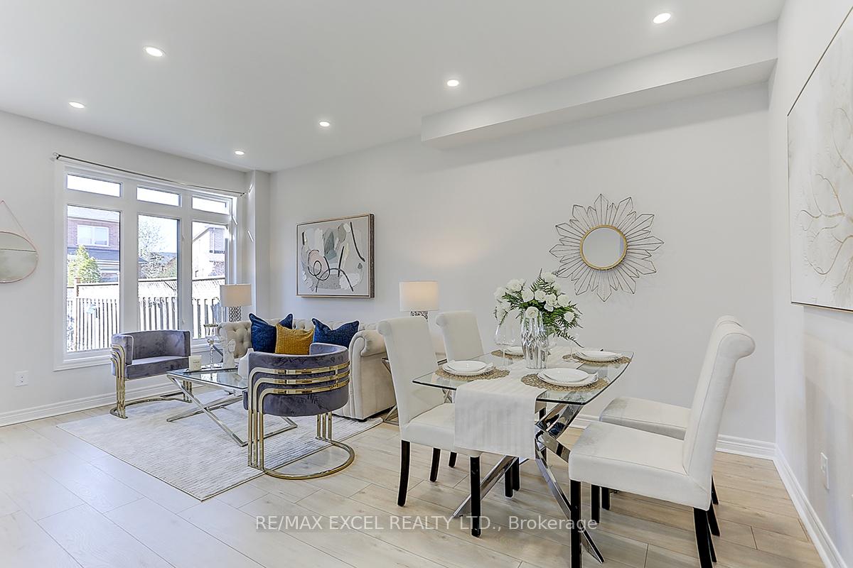 Photo 7 of 6 Coco Avenue, Richmond Hill, Rouge Woods — HOMEH