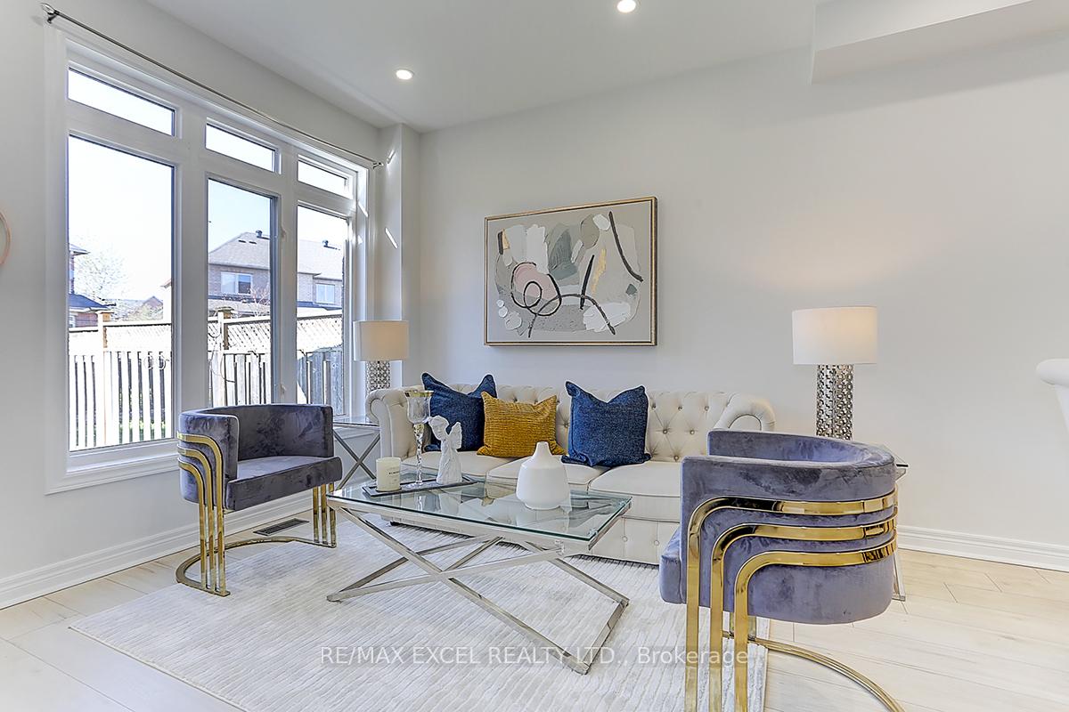 Photo 10 of 6 Coco Avenue, Richmond Hill, Rouge Woods — HOMEH