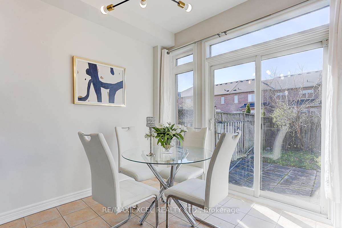 Photo 18 of 6 Coco Avenue, Richmond Hill, Rouge Woods — HOMEH