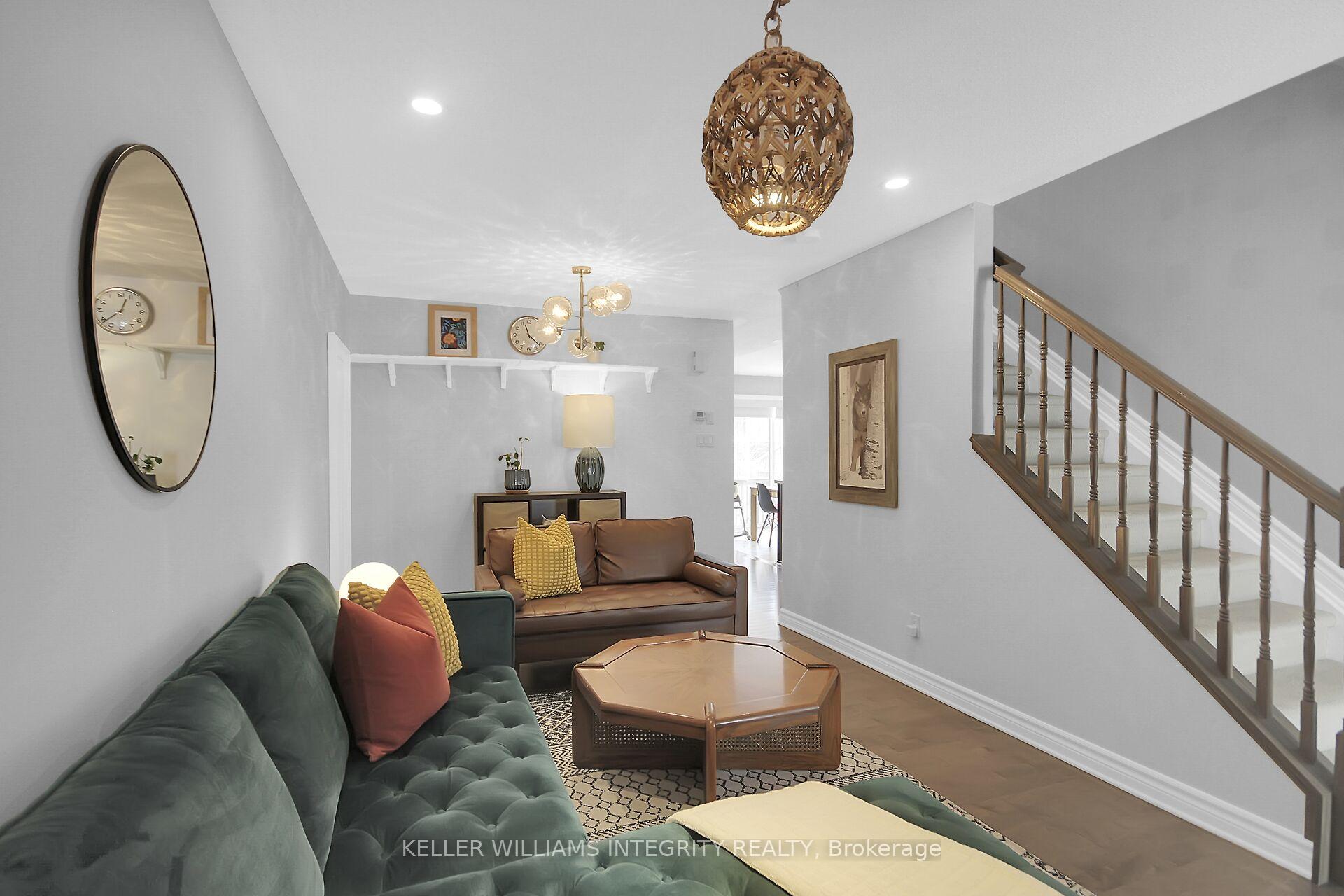 Photo 9 of 384 Balinroan Crescent, Ottawa, Barrhaven - Strandherd — HOMEH
