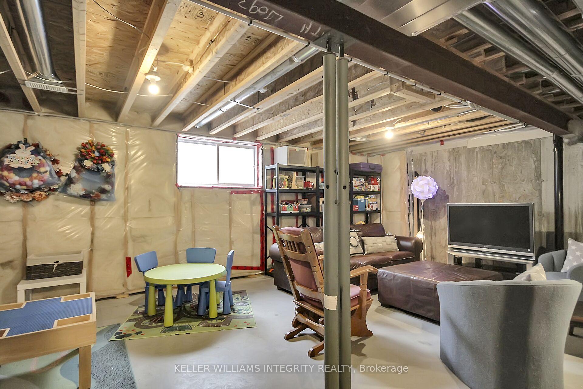 Photo 33 of 384 Balinroan Crescent, Ottawa, Barrhaven - Strandherd — HOMEH