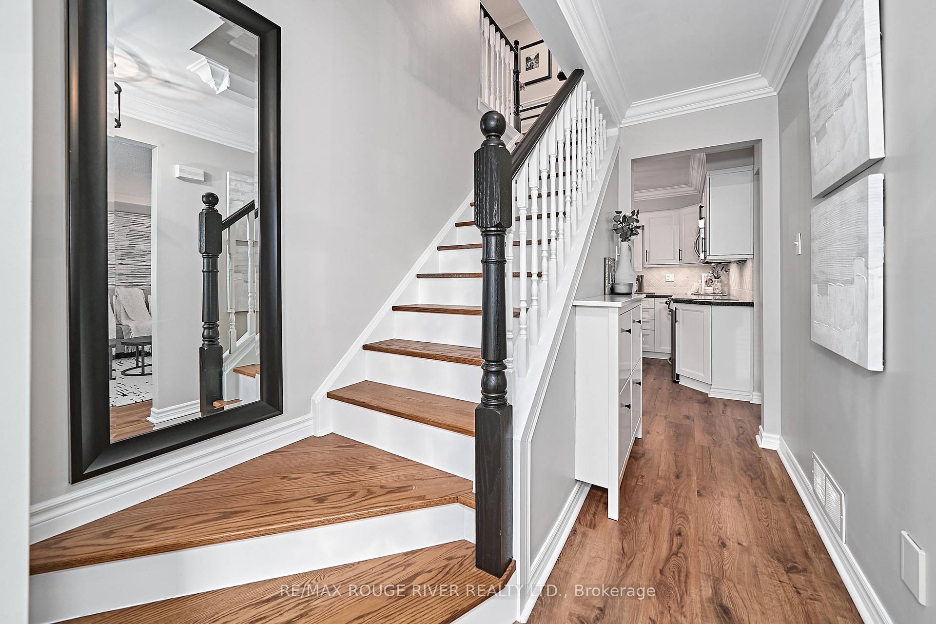 Photo 13 of 463 Lanark Drive, Oshawa, McLaughlin — HOMEH