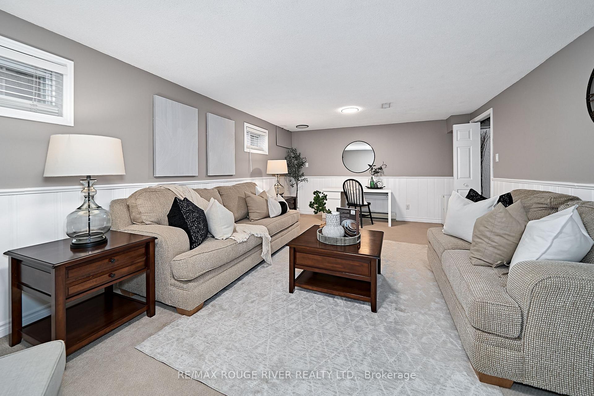 Photo 35 of 463 Lanark Drive, Oshawa, McLaughlin — HOMEH