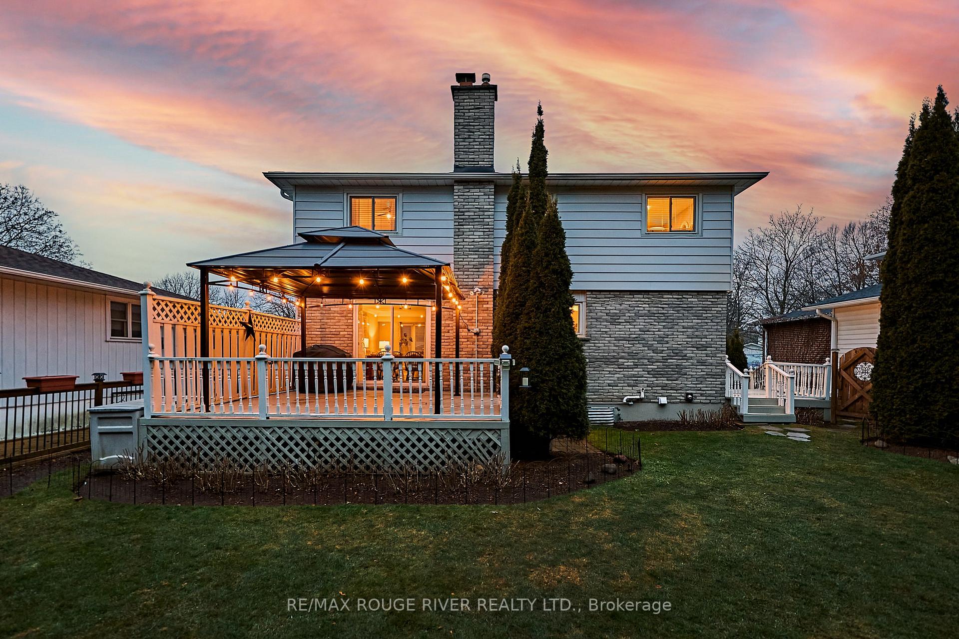 Photo 38 of 463 Lanark Drive, Oshawa, McLaughlin — HOMEH