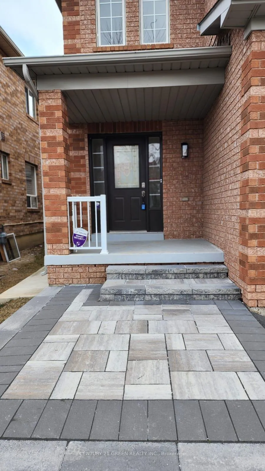 Photo 7 of 125 Fairhill Avenue, Brampton, Fletcher's Meadow — HOMEH