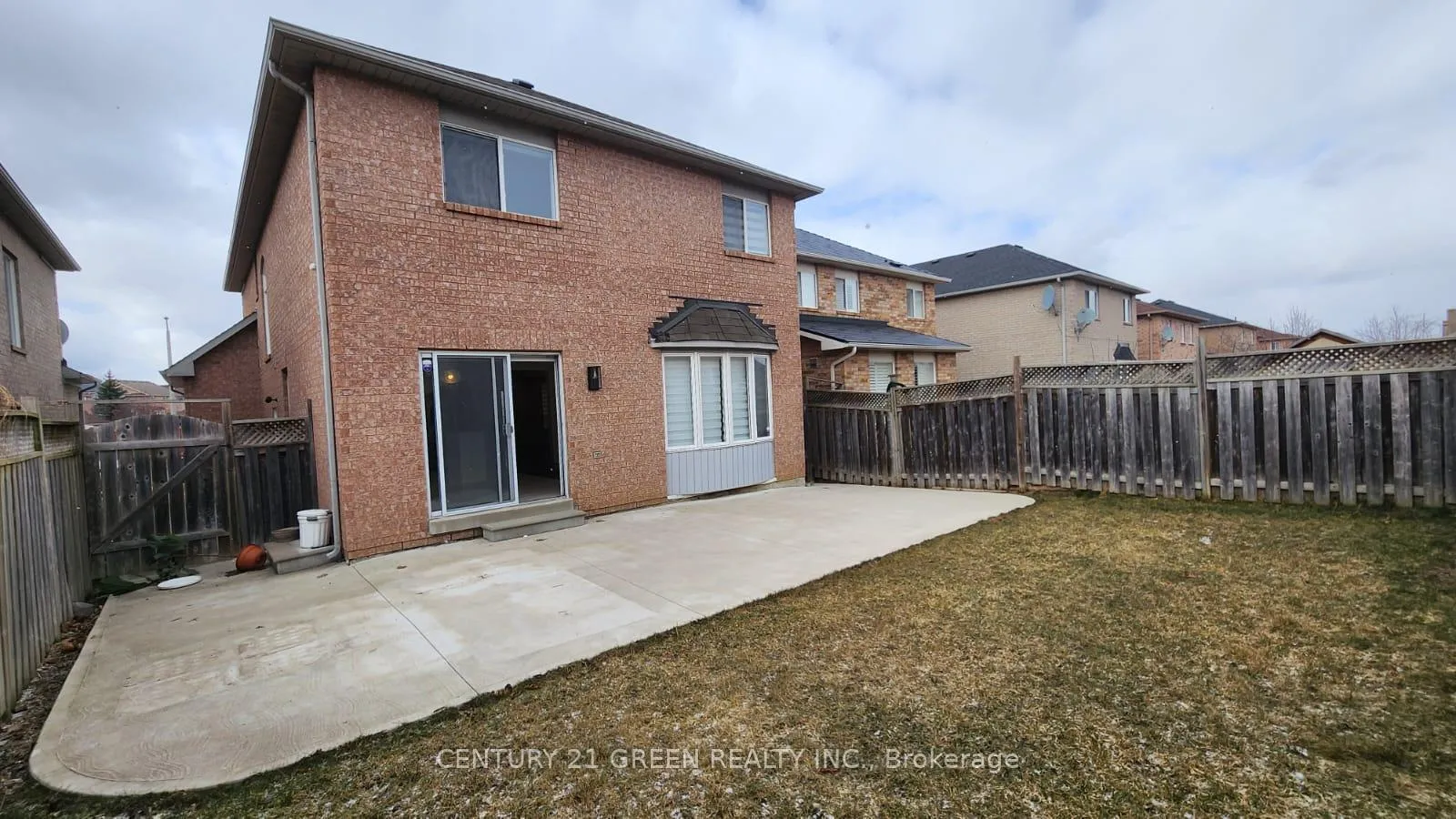 Photo 22 of 125 Fairhill Avenue, Brampton, Fletcher's Meadow — HOMEH