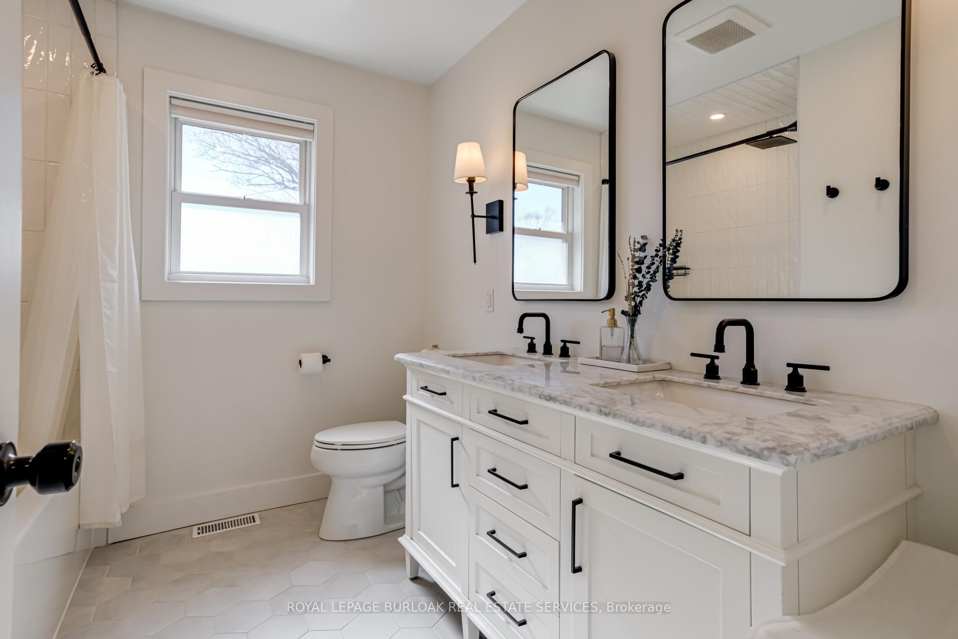 Photo 17 of 417 Dorset Avenue, Burlington, LaSalle — HOMEH