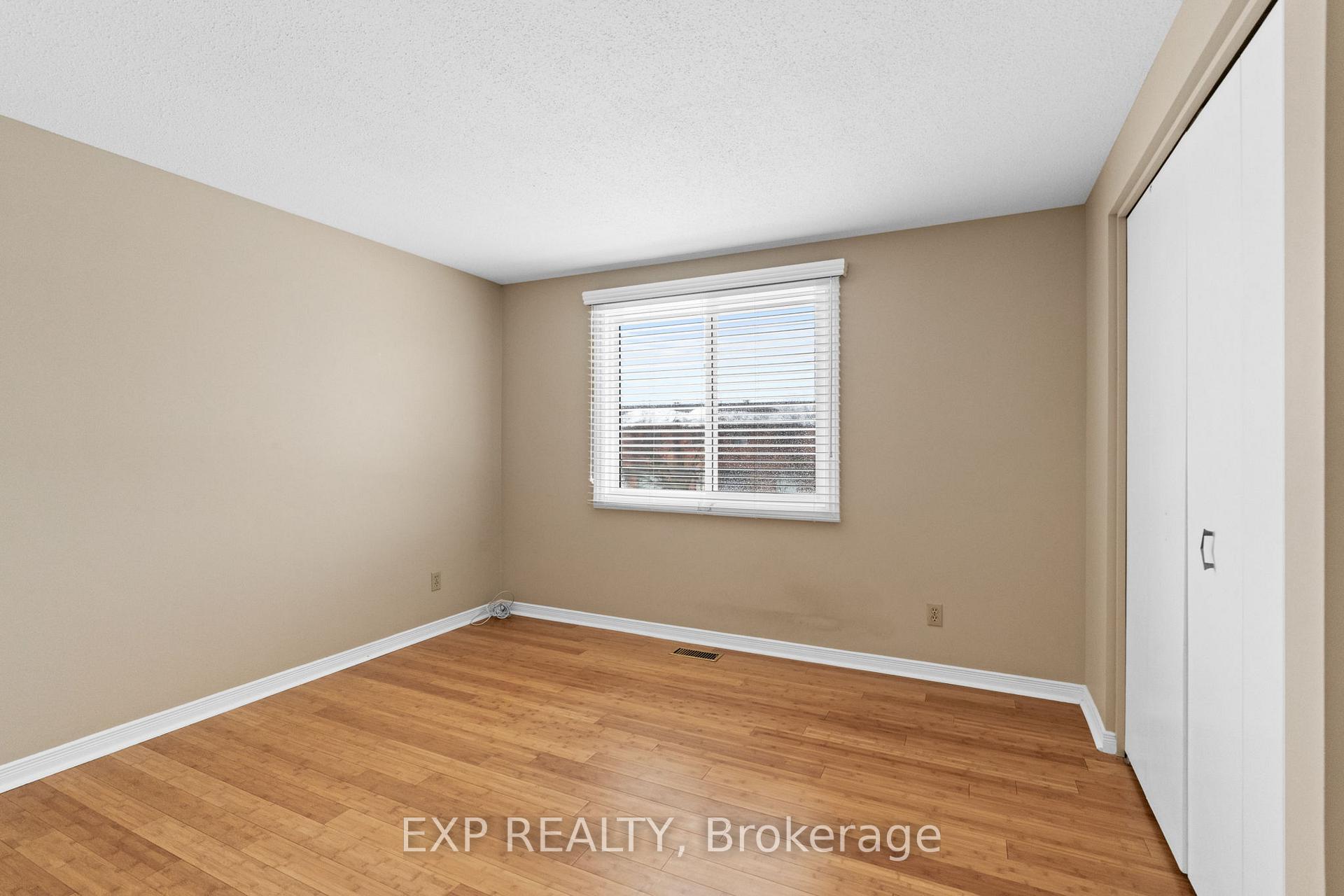 Photo 31 of 9 Fieldgate Drive, Ottawa, Barrhaven - Knollsbrook — HOMEH