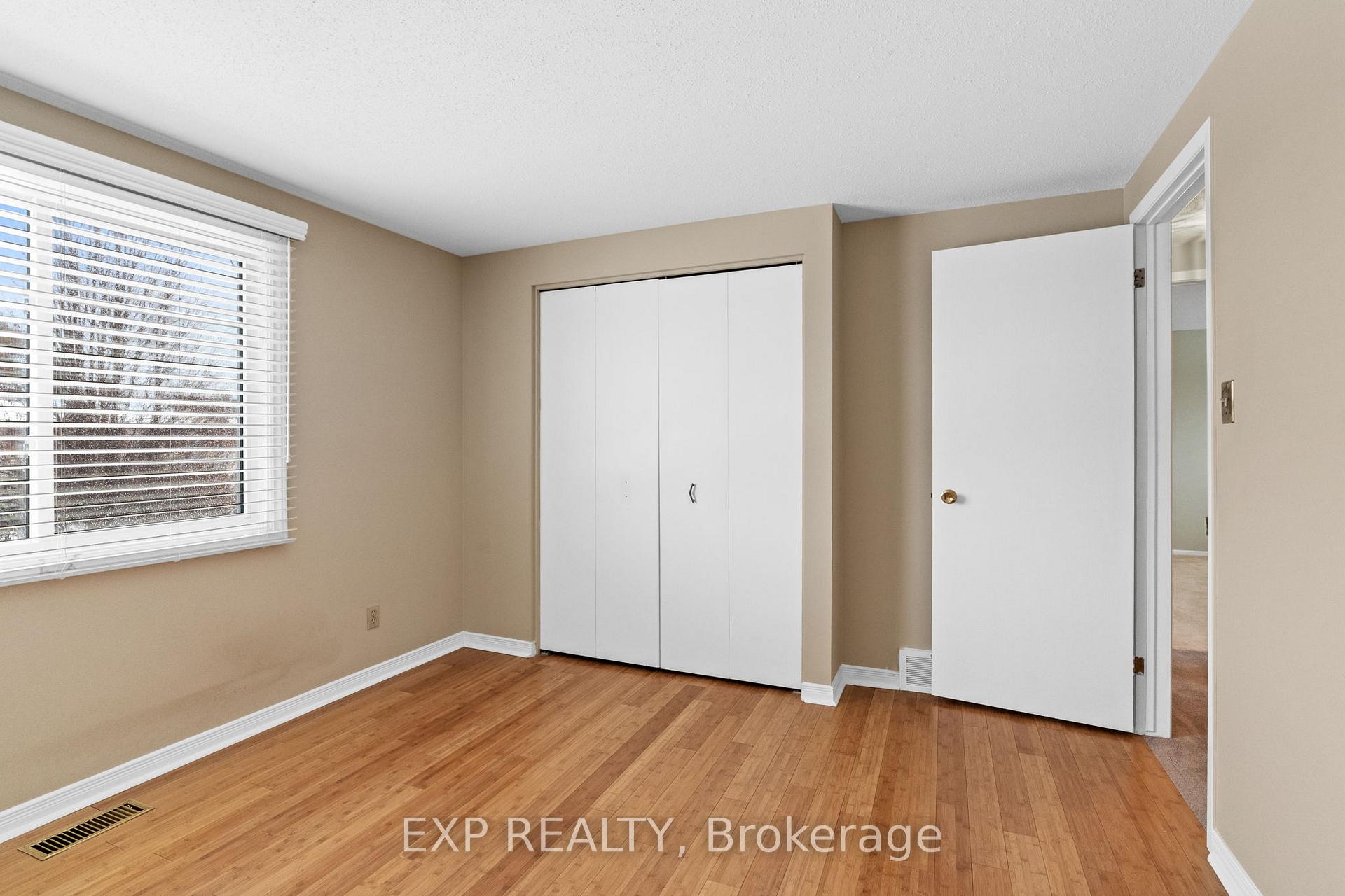 Photo 32 of 9 Fieldgate Drive, Ottawa, Barrhaven - Knollsbrook — HOMEH