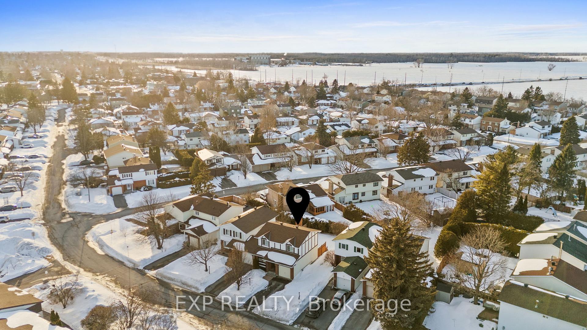 Photo 44 of 9 Fieldgate Drive, Ottawa, Barrhaven - Knollsbrook — HOMEH