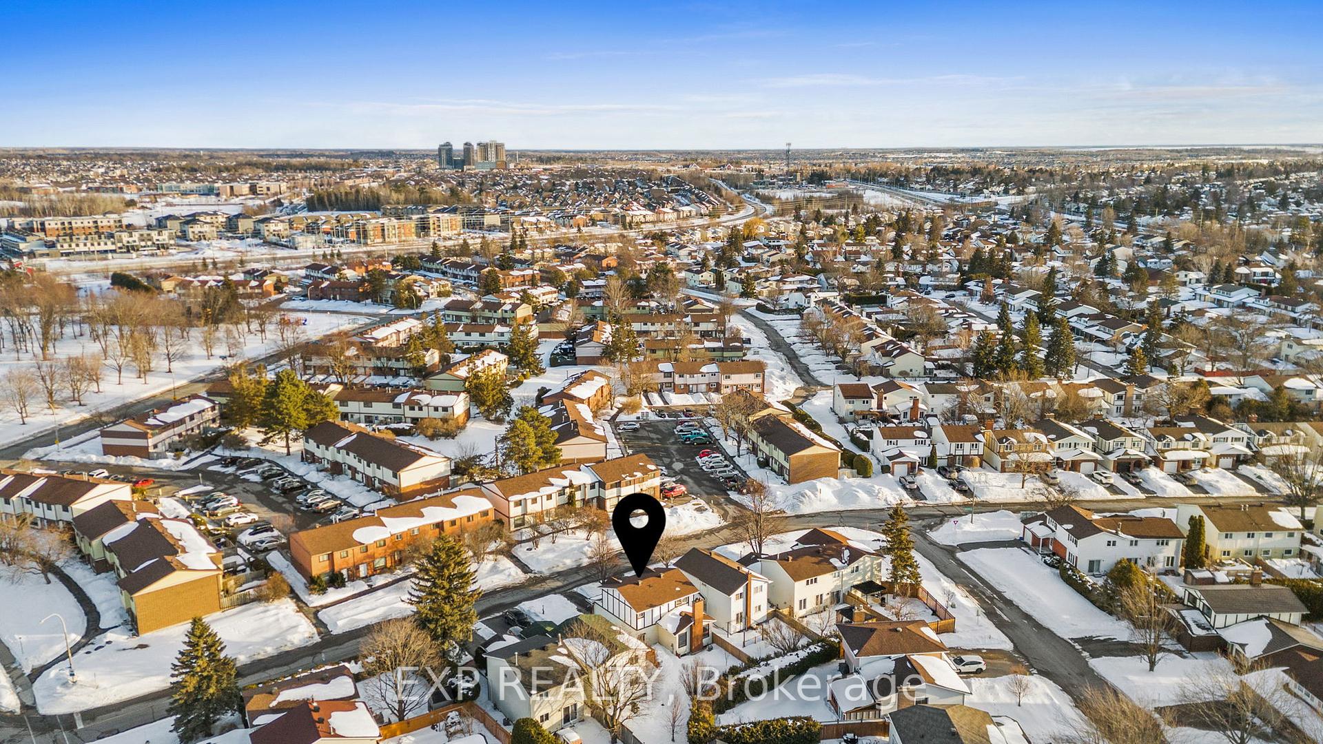 Photo 46 of 9 Fieldgate Drive, Ottawa, Barrhaven - Knollsbrook — HOMEH