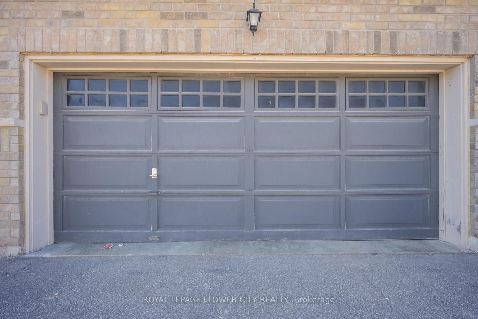 Photo 3 of 79 Yellowknife Road, Brampton, Sandringham-Wellington North — HOMEH