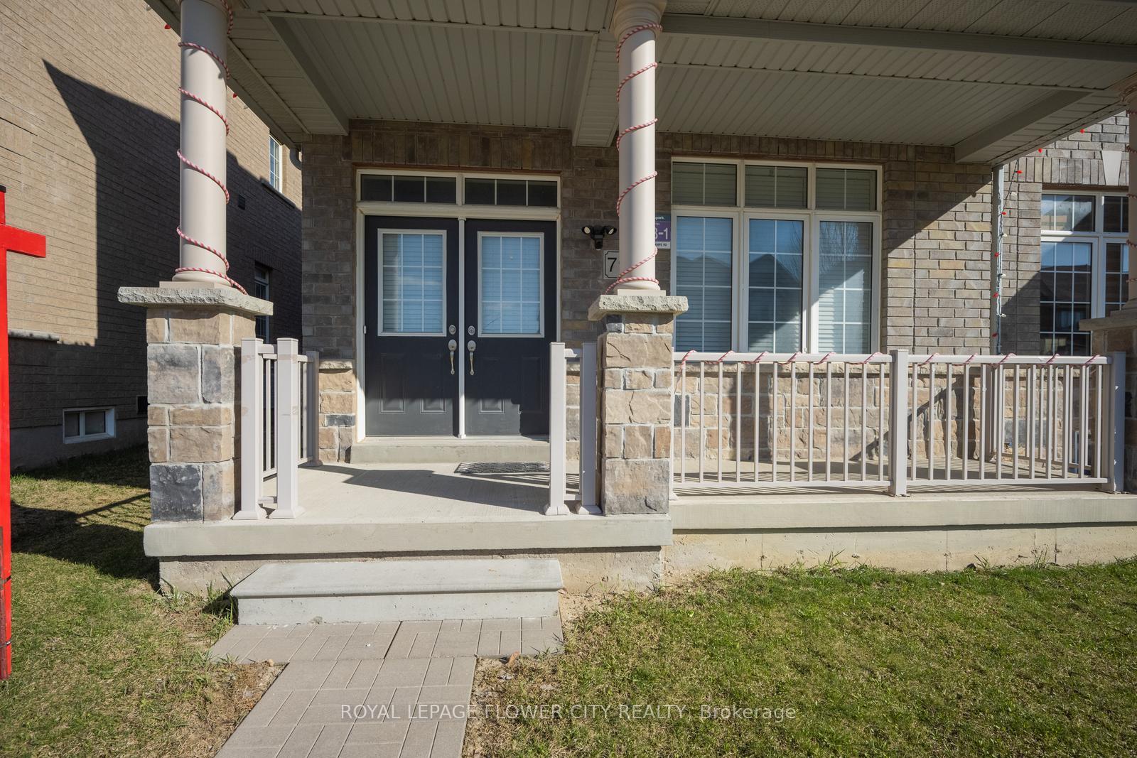 Photo 5 of 79 Yellowknife Road, Brampton, Sandringham-Wellington North — HOMEH