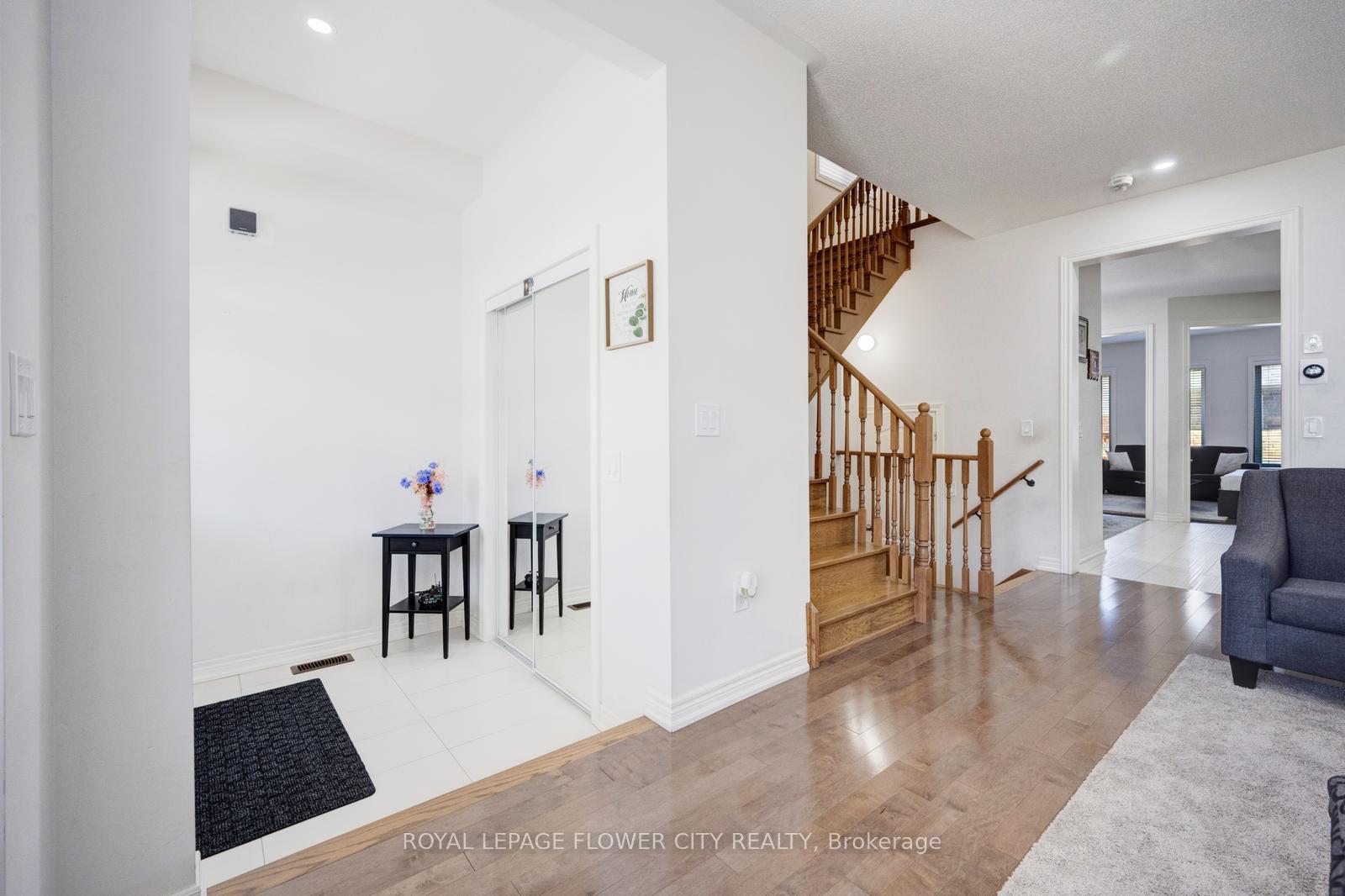 Photo 12 of 79 Yellowknife Road, Brampton, Sandringham-Wellington North — HOMEH
