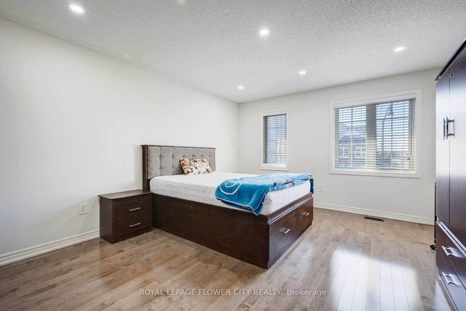 Photo 21 of 79 Yellowknife Road, Brampton, Sandringham-Wellington North — HOMEH