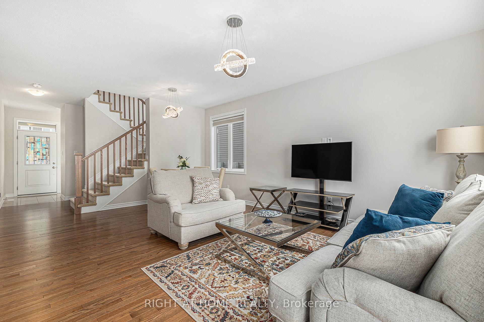 Photo 8 of 39 Focality Crescent, Ottawa, Barrhaven - Half Moon Bay — HOMEH
