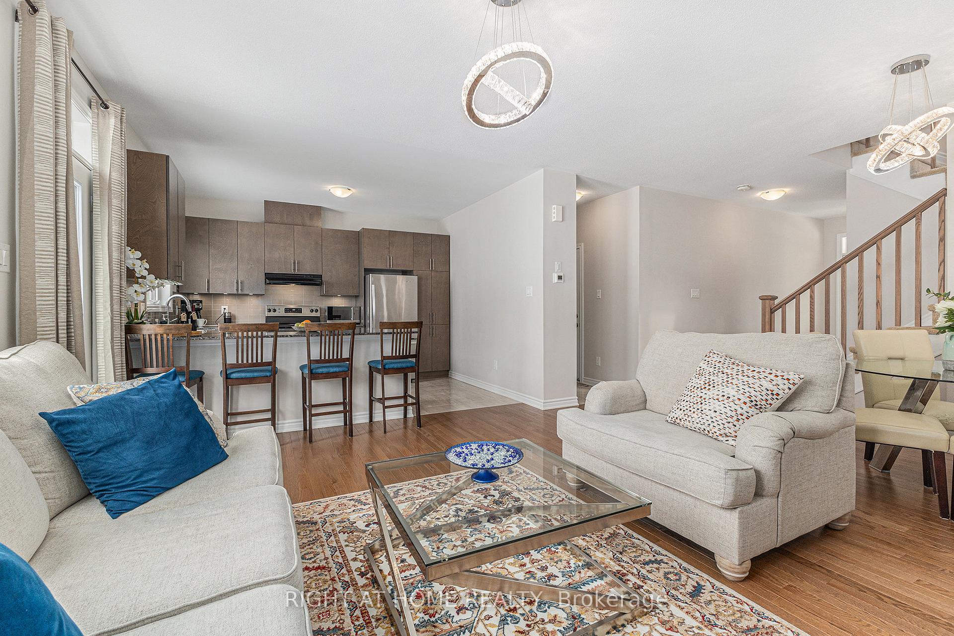 Photo 10 of 39 Focality Crescent, Ottawa, Barrhaven - Half Moon Bay — HOMEH