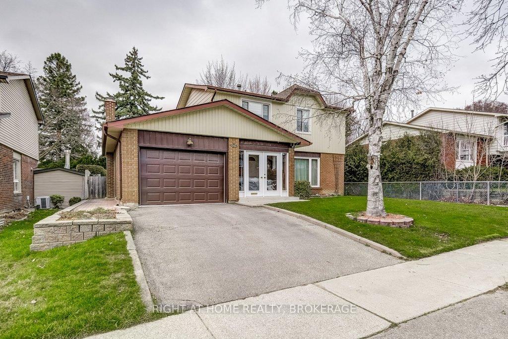 Photo 4 of 110 Elgin Drive, Brampton, Brampton South — HOMEH
