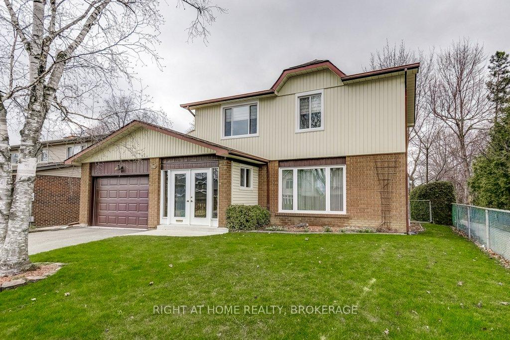 Photo 5 of 110 Elgin Drive, Brampton, Brampton South — HOMEH